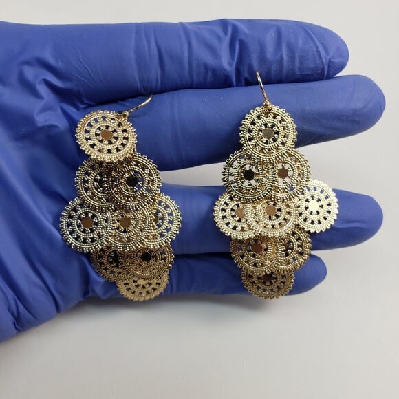 Women's Polished Gold-tone Filigree Round Disc Chandelier Drop Dangle Earrings - Picture 3 of 6